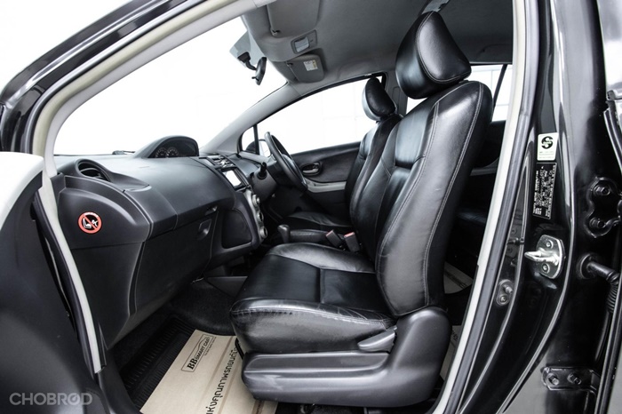 Toyota YARIS 2006 มือสอง Toyota YARIS 2006 มือสอง