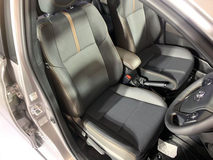 เบาะนั่ง Toyota Yaris 2023