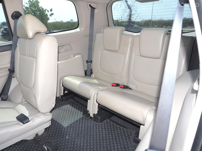 Mitsubishi Pajero Sport 2011