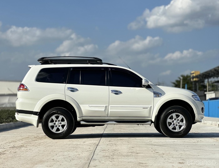 Mitsubishi Pajero Sport 2011