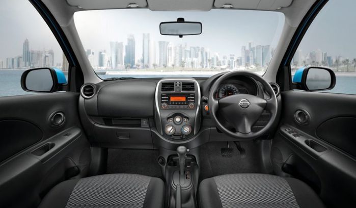 ภายในของ Nissan March 2022