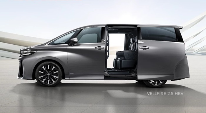 Toyota VELLFIRE 2023