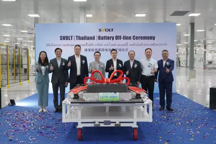 แบตเตอรี่รถยนต์ไฟฟ้า SVOLT ผลิตในไทยแล้ว ล็อตแรก LiFePO4 ขนาด 60 kWh