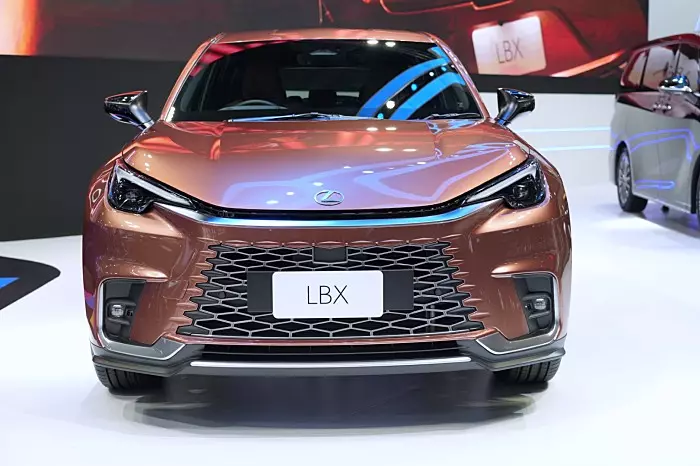  Lexus LBX ปี 2024