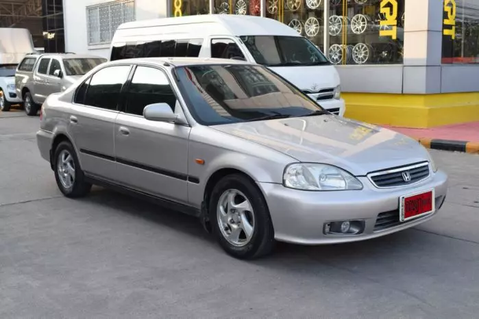 Honda Civic ปี 2000