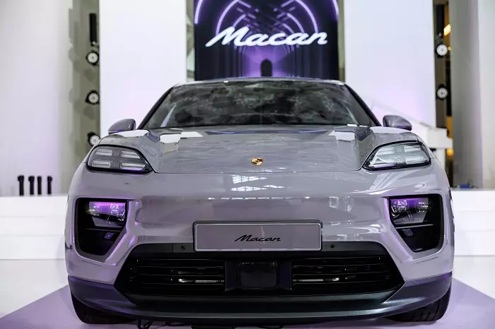 Porsche Macan 2024 เจ็นฯ 2 เปิดตัว 4 รุ่นย่อย ราคาเริ่ม 4.99 ล้าน ขุมพลังไฟฟ้าเคลมวิ่ง 641 กม./ชาร์จ