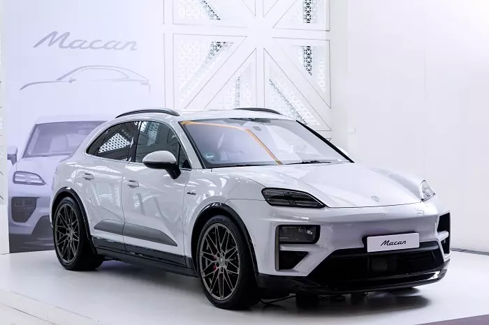 Porsche Macan 2024 เจ็นฯ 2 เปิดตัว 4 รุ่นย่อย ราคาเริ่ม 4.99 ล้าน ขุมพลังไฟฟ้าเคลมวิ่ง 641 กม./ชาร์จ