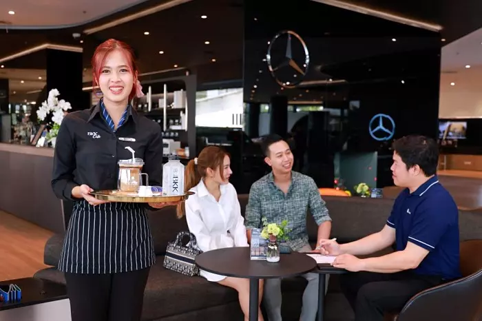 BENZ BKK เปิดบริการโซน BENZ BKK CERTIFIED ขายเบนซ์มือสองมาตรฐานพรีเมียม