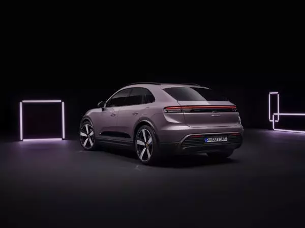 ภายนอก Porsche Macan Electric 2024 รถยนต์ไฟฟ้าแบบ SUV