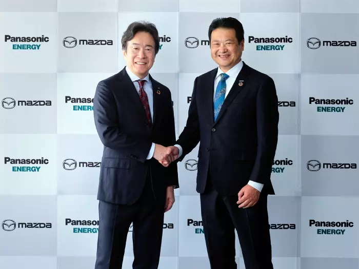 Mazda ประกาศจับมือ Panasonic พัฒนาแบตเตอรี่รถ EV เตรียมเปิดตัวปี 2027