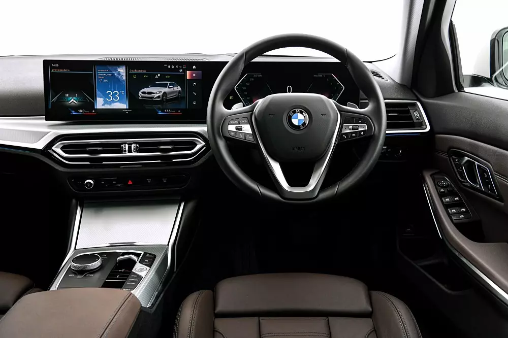 BMW Series 3 (G20) เปิดตัวรุ่นใหม่ 320d Sport (LCI) ราคา 2.399 ล้านบาท