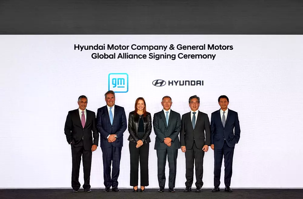 Hyundai จับมือ GM พัฒนารถยนต์ไฟฟ้า EV ร่วมกัน เริ่มดำเนินการทันที