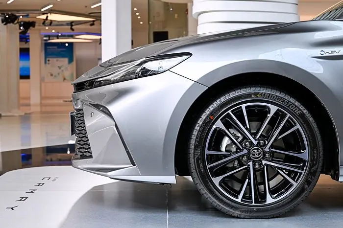 Toyota Camry 2025 เจเนอเรชันใหม่ที่ 9 