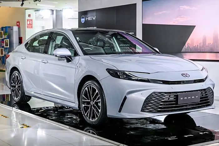 Toyota Camry 2025 เจเนอเรชันใหม่ที่ 9 