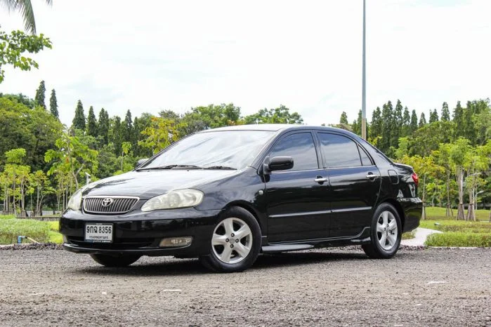 Toyota Corolla Altis รถมือสองเจ้าของขายเอง ราคาไม่เกินสองแสนบาท