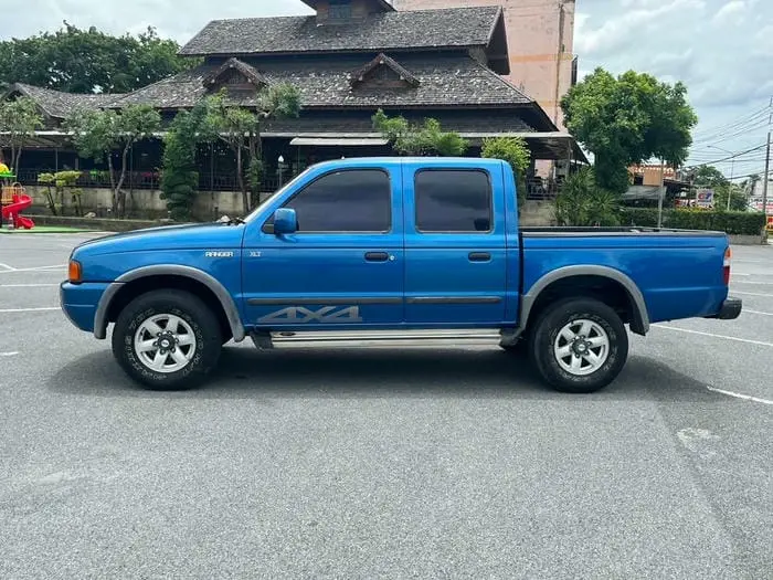 รถกระบะ 4 ประตู FORD RANGER ปี 2002