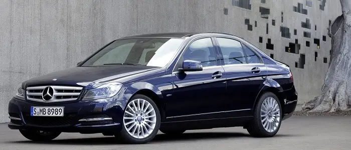 Mercedes-Benz C200 CGI Blueefficiency 2011