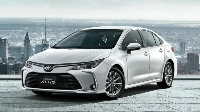 Toyota Altis Hybrid 2019