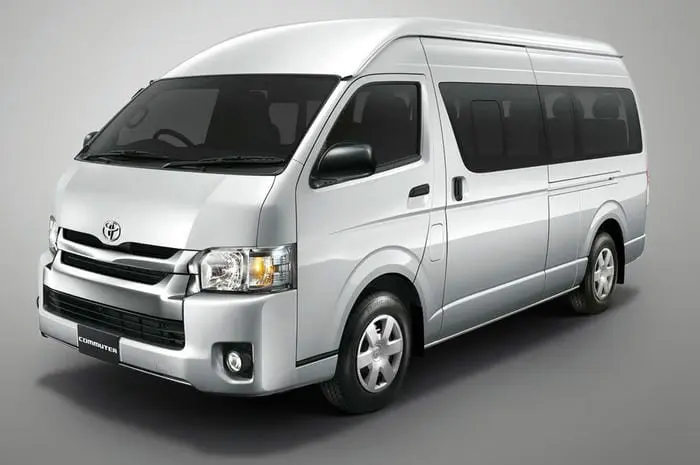 Toyota Commuter มือสอง ปี 2017