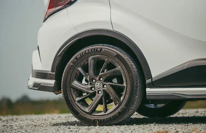 ภายนอก Toyota C-HR HEV GR Sport ใหม่