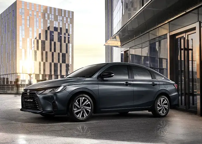 ​ราคา ตารางผ่อน ดาวน์ Toyota Yaris Ativ 2025