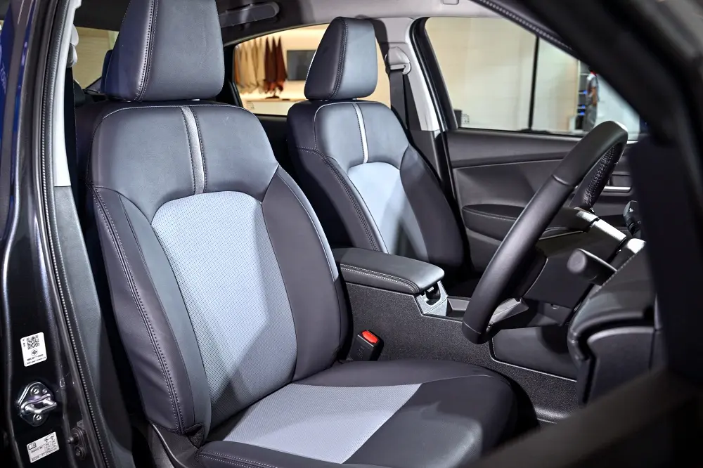 Toyota YARIS ATIV ปี 2025 เปิดตัวรุ่น 1.5 HEV