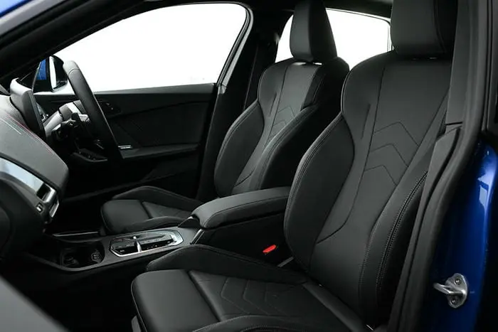 ภายใน BMW Series 2 Gran Coupe 2025