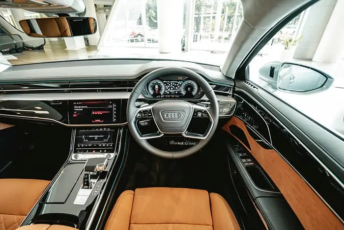 ภายใน Audi A8