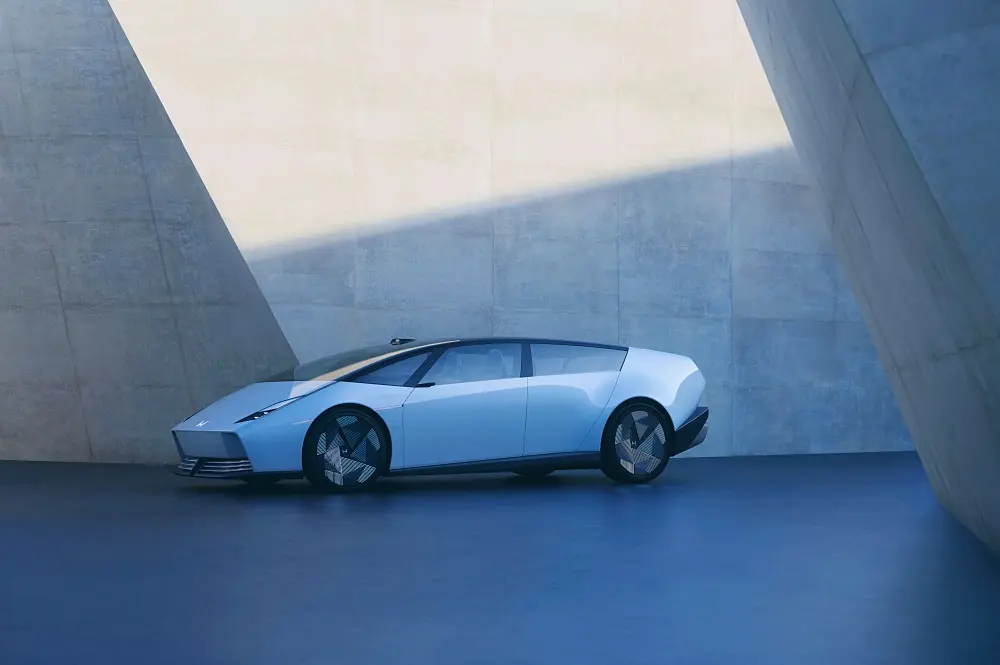 Honda 0 Saloon Prototype