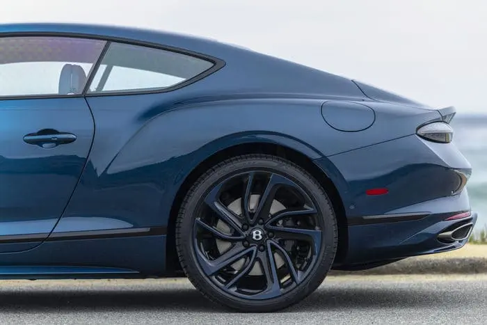 ombre-by-mulliner-9-71fa