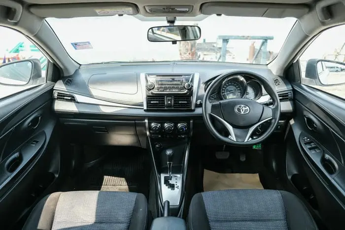 Toyota Vios 2016 (รุ่น E 1.5 AT)