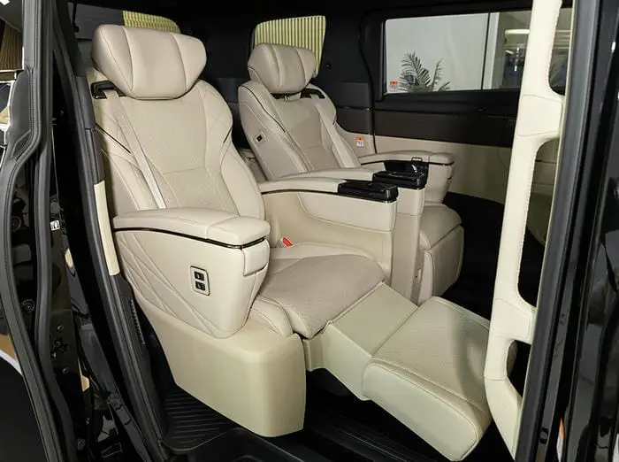 Toyota Alphard 2.5 Hybrid 2017 Toyota Alphard 2.5 Hybrid 2017