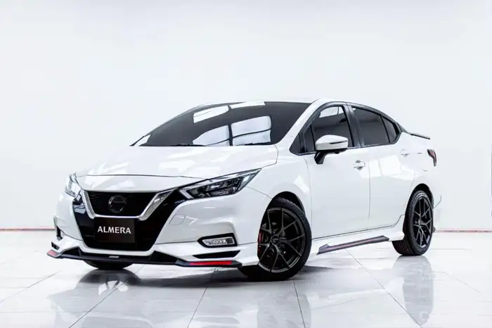Nissan Almera มือสอง