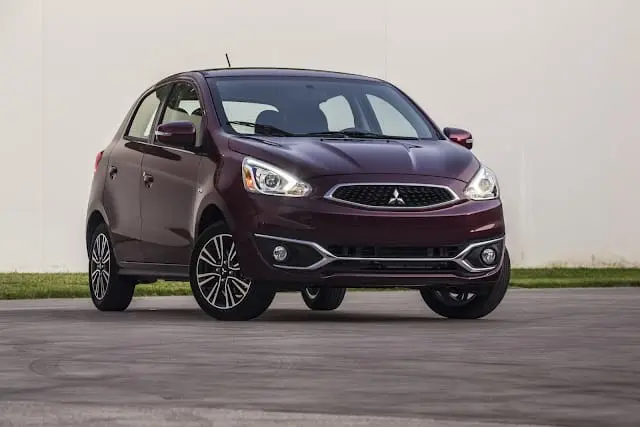 Mitsubishi Mirage 2016 มือสอง Mitsubishi Mirage 2016 มือสอง