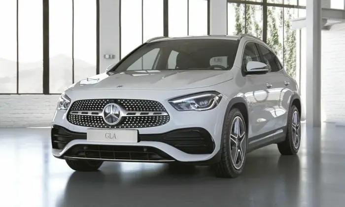 Mercedes-Benz GLA 200 AMG Dynamic มือสอง Mercedes-Benz GLA 200 AMG Dynamic มือสอง