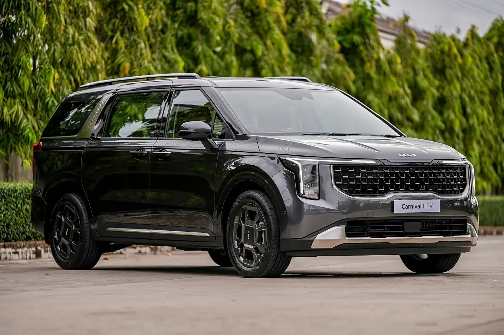 Kia Carnival ปี 2025 รุ่นไฮบริด HEV 7-seater Premium