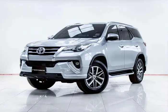 Toyota Fortuner 2018 มือสอง Toyota Fortuner 2018 มือสอง