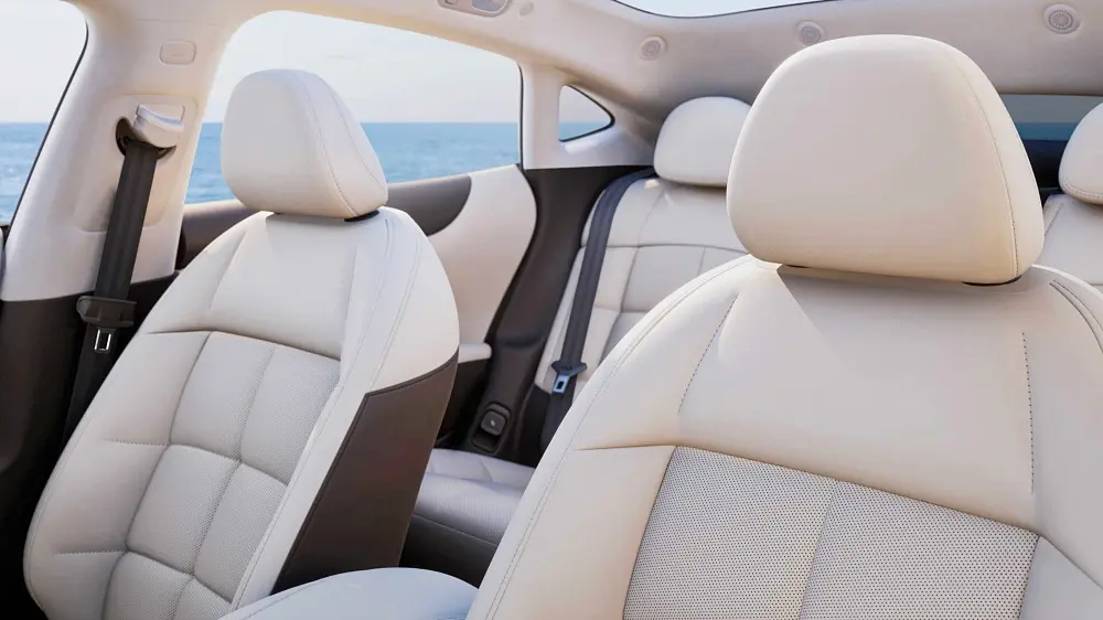 MG IM5 เป็นเวอร์ชันพวงมาลัยขวาของ IM L6