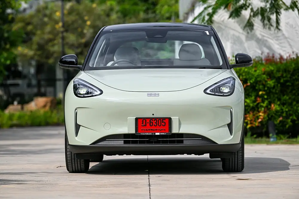 GEELY EX2 รถ EV RWD ชู GEA Platform วิ่งไกล 395 กม. เตรียมประกาศราคา Motor Expo 2025 ราคาไม่ถึง 5 แสนบาท