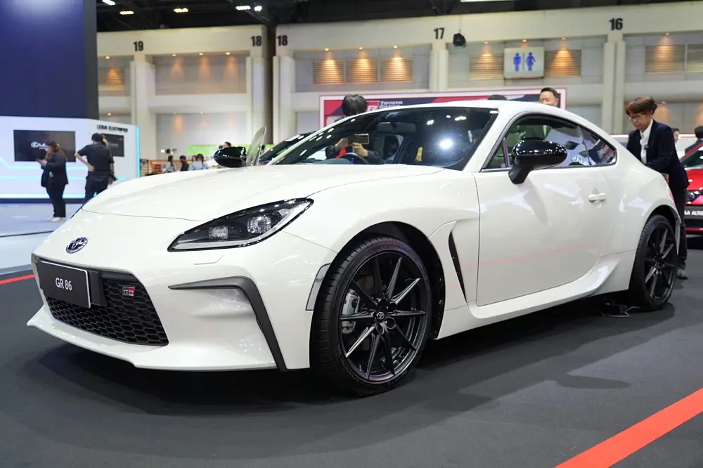 Toyota เปิดตัว GR86 2025 รุ่นปรับปรุงใหม่