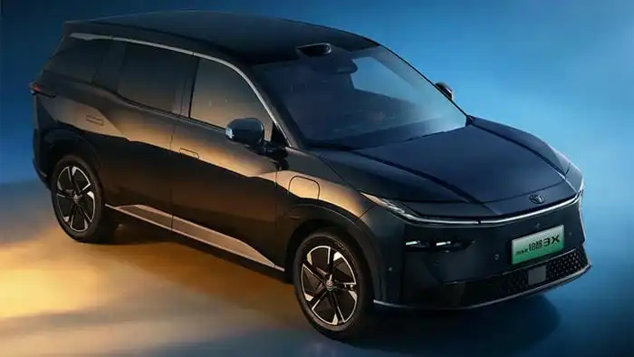 Toyota bZ3X Knight Edition รุ่นพิเศษ