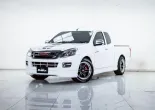 2B211 ISUZU D-MAX 2.5 VGS Z X-SERIES SPACECAB MT 2014