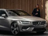ราคา Volvo V60 2025: ราคาและตารางผ่อน วอลโว่ วี60 เดือนสิงหาคม 2568