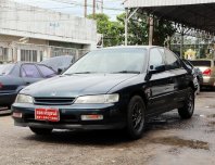 1995 Honda ACCORD 2.2 VTi EX รถเก๋ง 4 ประตู ไฟท้ายก้อนเดียว
