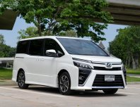 Toyota Voxy 2.0 ZS ปี : 2021 