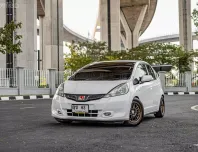 ขายรถมือสอง 2012 Honda JAZZ 1.5 S รถเก๋ง 5 ประตู  คุณภาพอันดับ 1 ราคาคุ้มค่