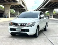2015 Mitsubishi TRITON 2.4 GLX Mega Cab MT รถสวยมือเดียวพร้อมใช้งาน  