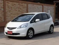 2008 Honda JAZZ 1.5 V i-VTEC รถเก๋ง 5 ประตู  ผ่อน 5,000/ 5ปี