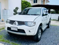 2013 Mitsubishi TRITON 2.5 GLX ฟรีดาวน์