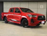 2022 Toyota Hilux Revo 2.8 GR Sport 4ประตู AT ไมล์เเท้2หมื่นชุดแต่งรอบคัน Warranty5ปี150,000KM B1099